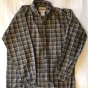 Wrangler Rugged Wear Long Sleeve Button Shirt